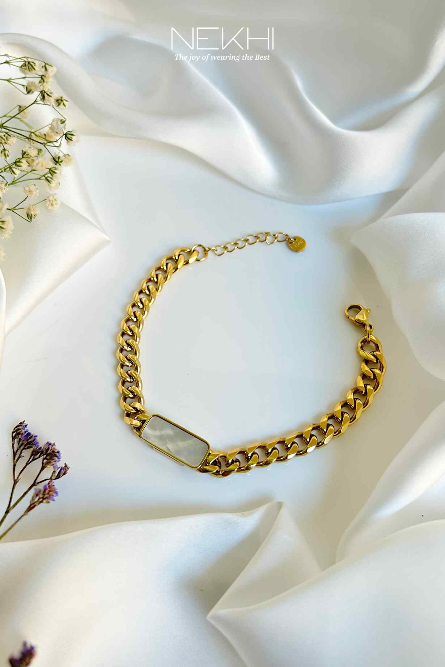 Embossed Chunky Charm Bracelet