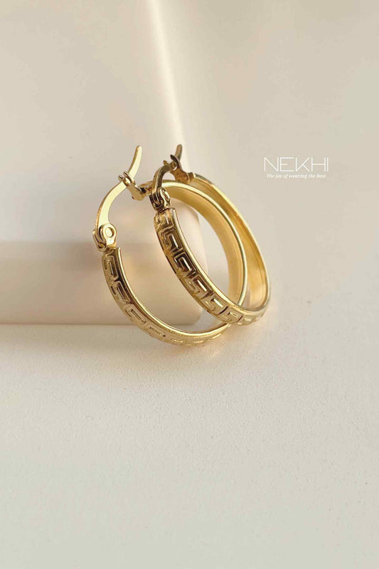 STATEMENT TEXTURED HOOPS