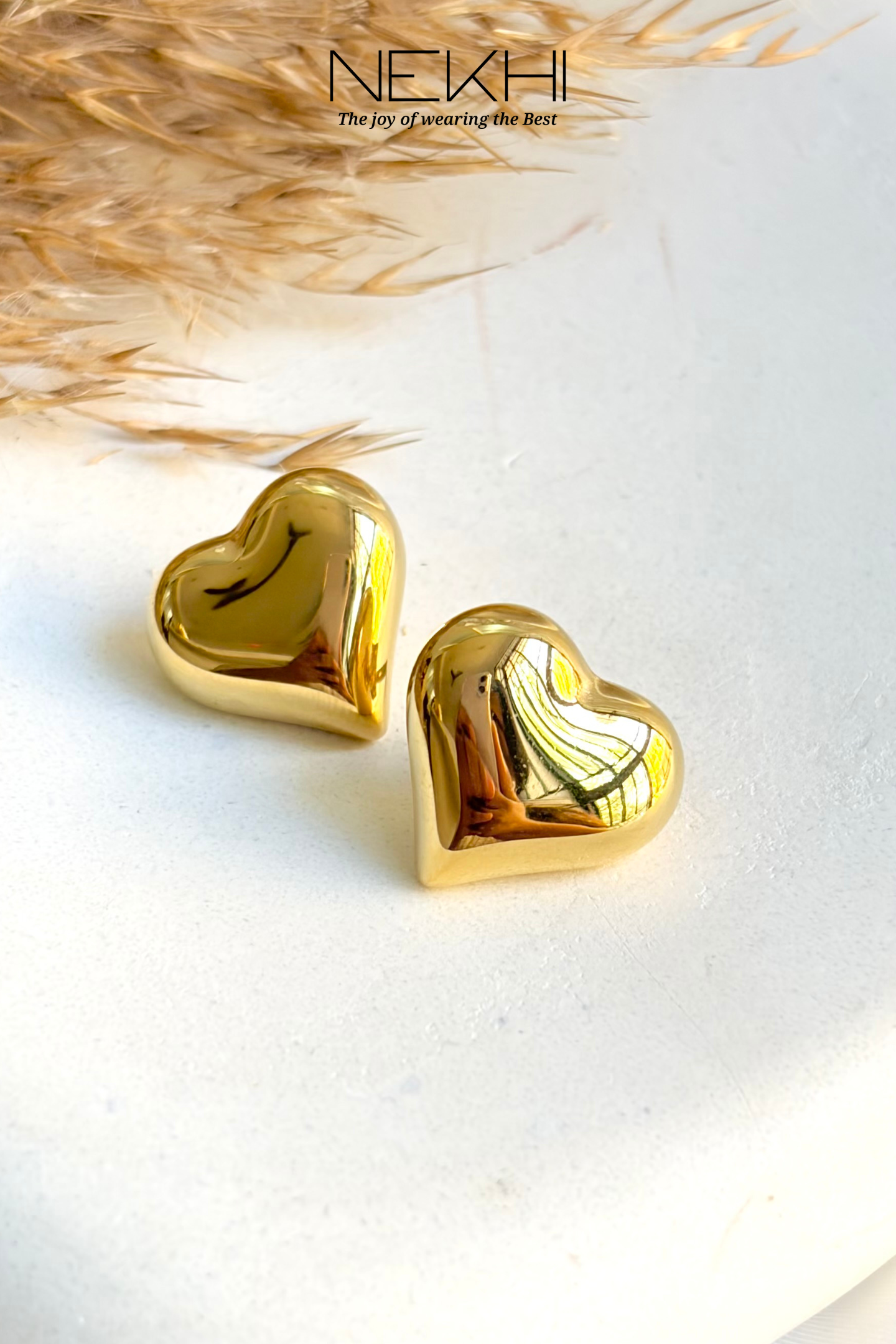 Nova Heart Studs