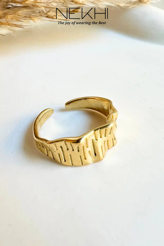 Cleo Ring