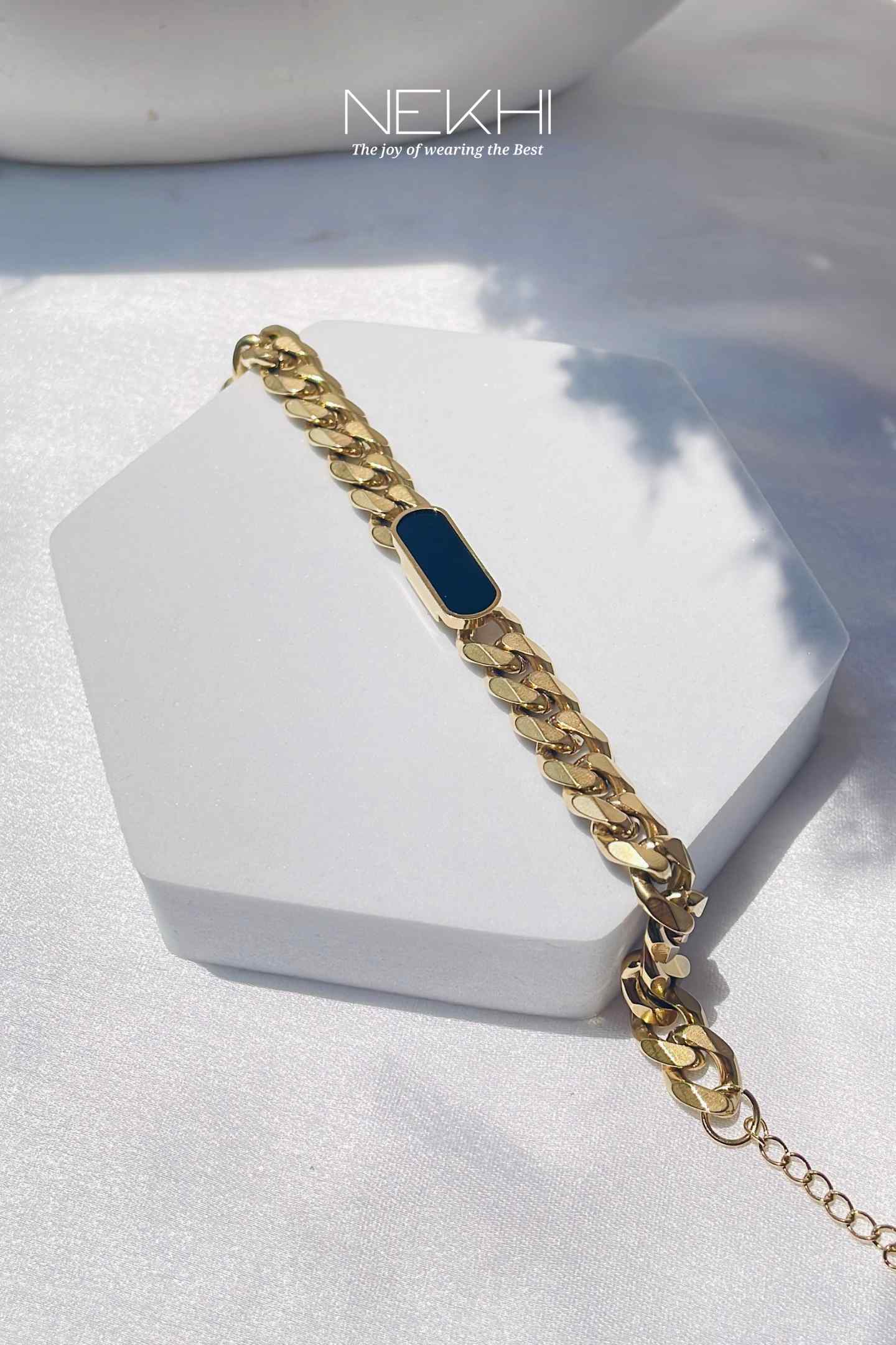 Embossed Chunky Charm Bracelet