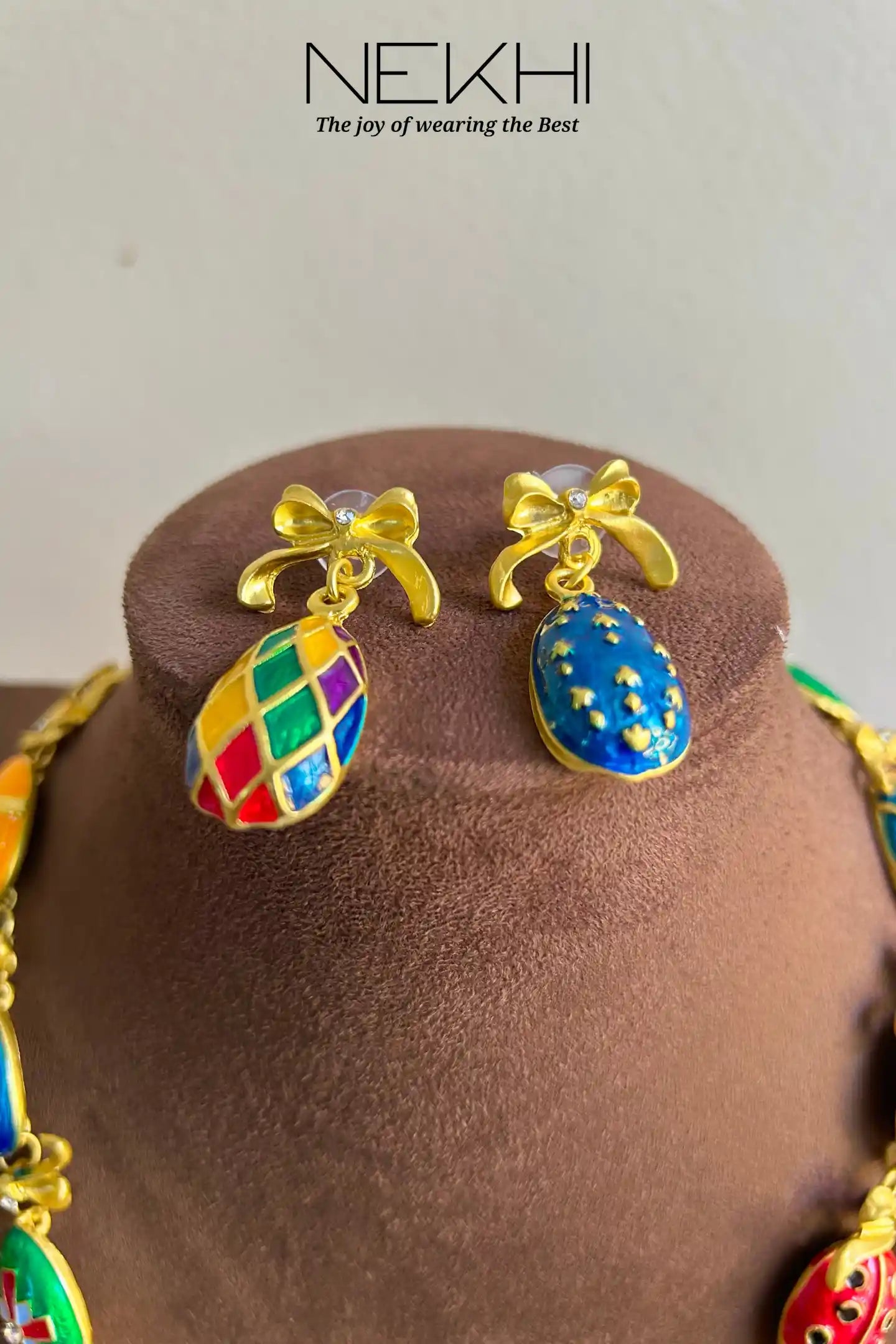 Verdant Necklace With Earrings