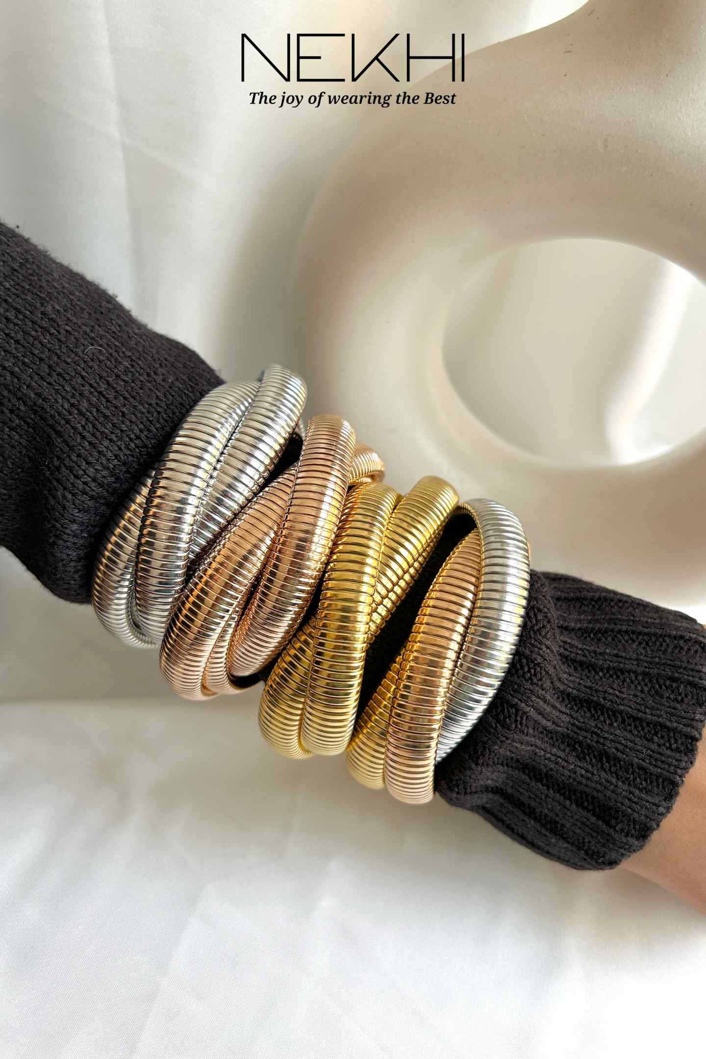 Round Intertwine Kada