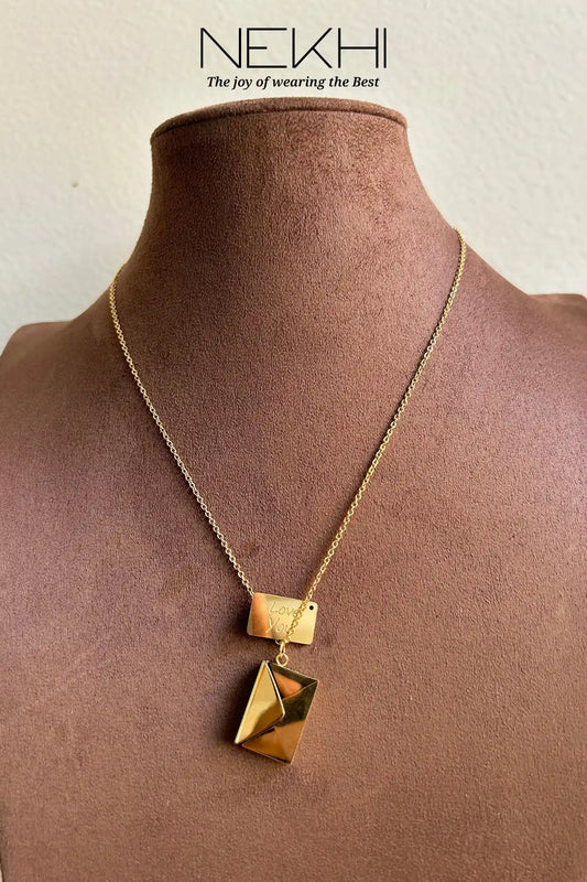 Messenger Necklace