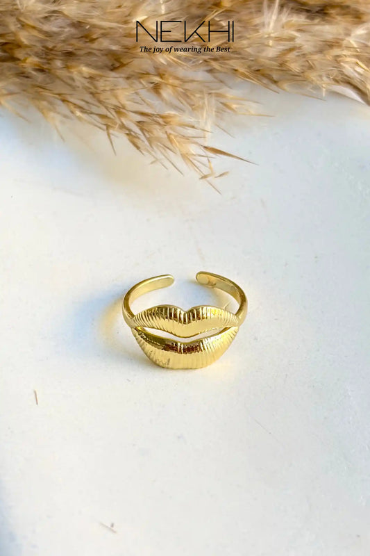 Lips Crush Ring