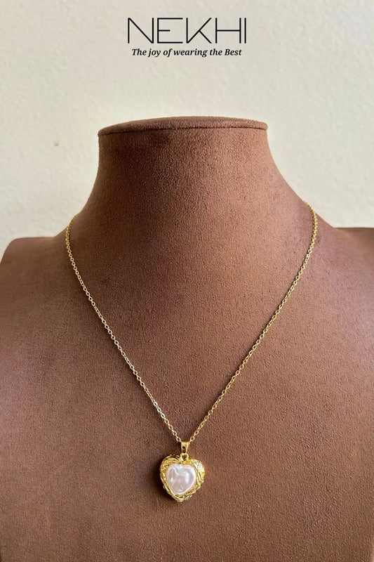 Heart Pearl Necklace