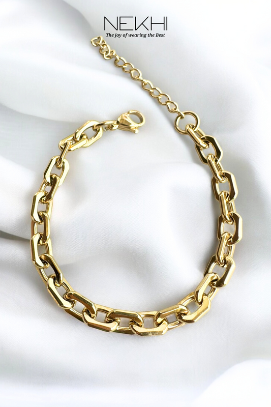 Stellar Link Charm Bracelet