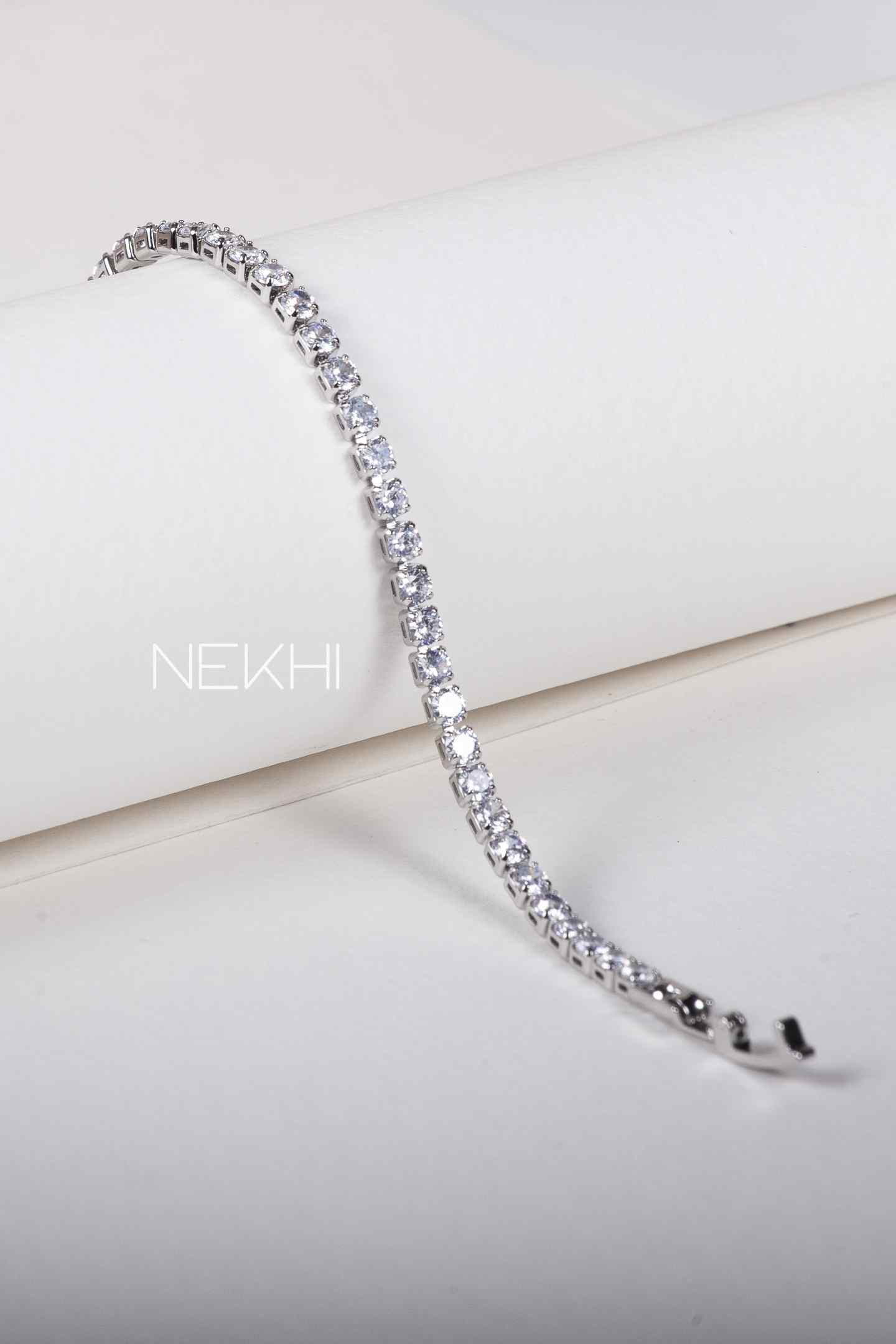 Small Circulate Tennis Bracelet