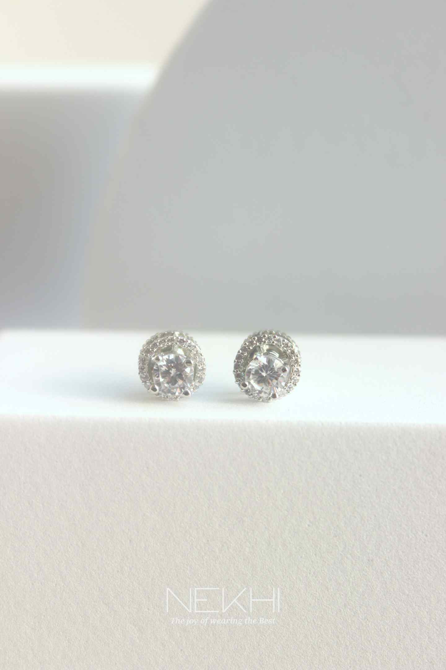 Round Solitaire Detachable