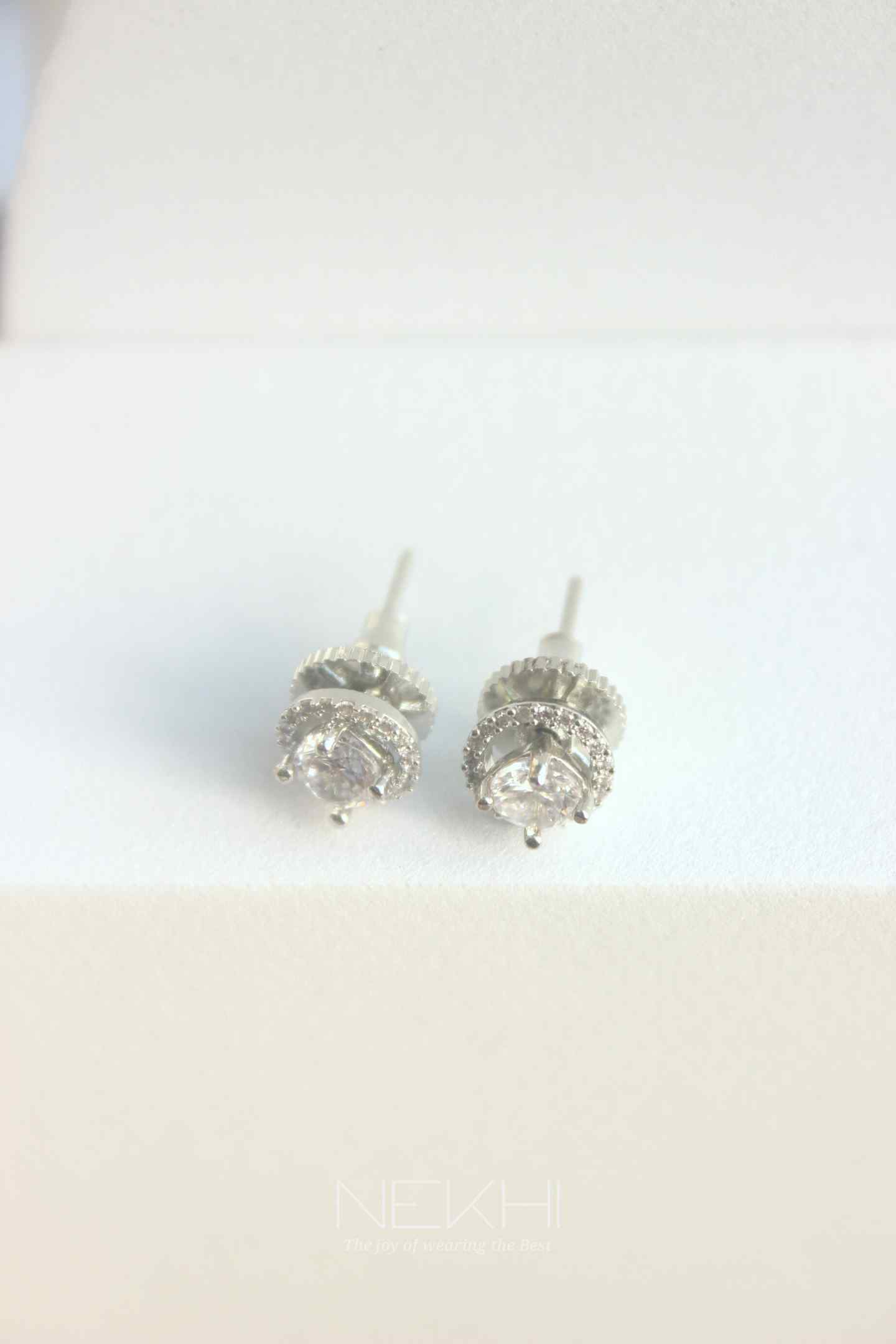 Round Solitaire Detachable