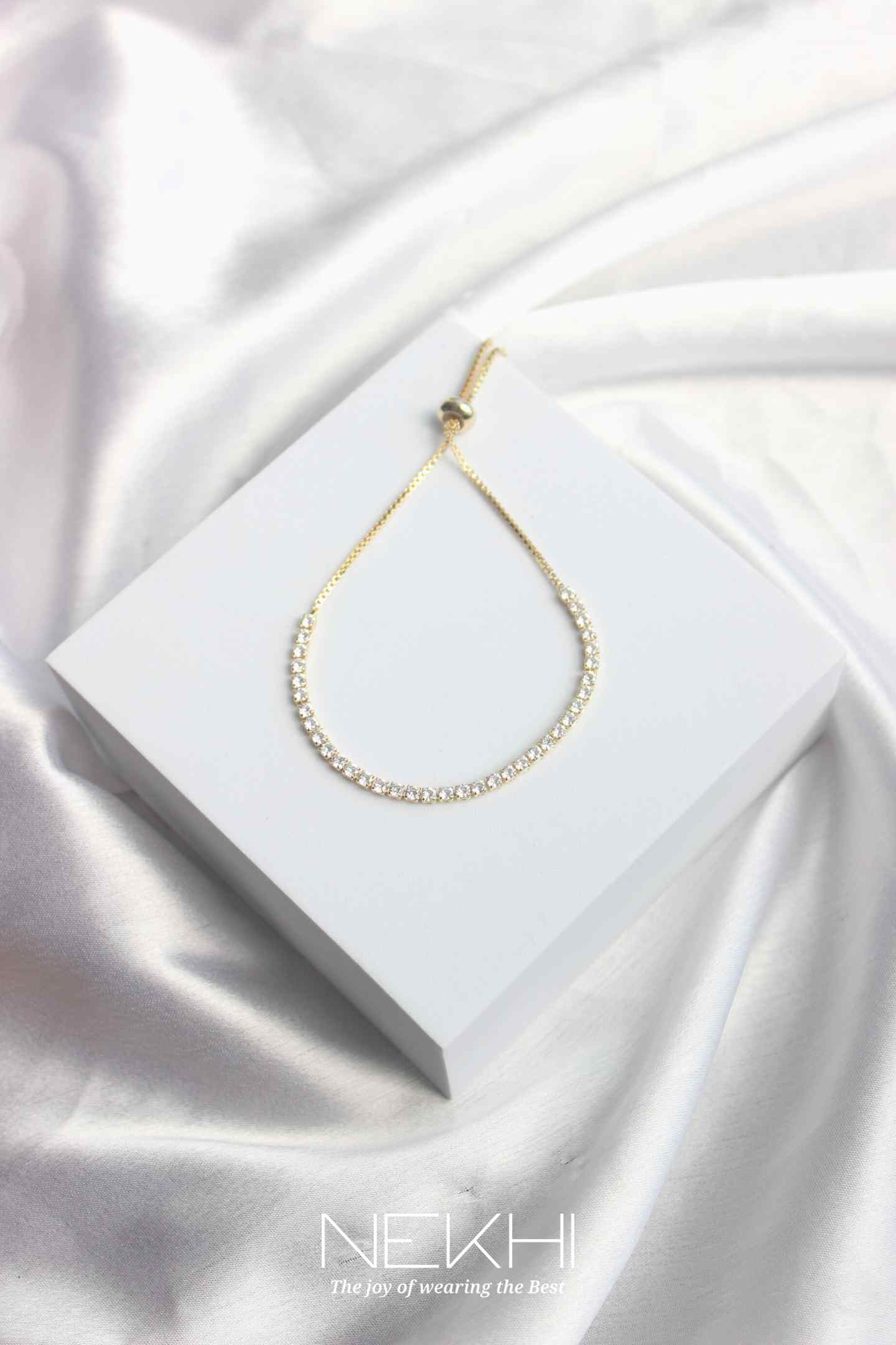 Millenia Adjustable bracelet