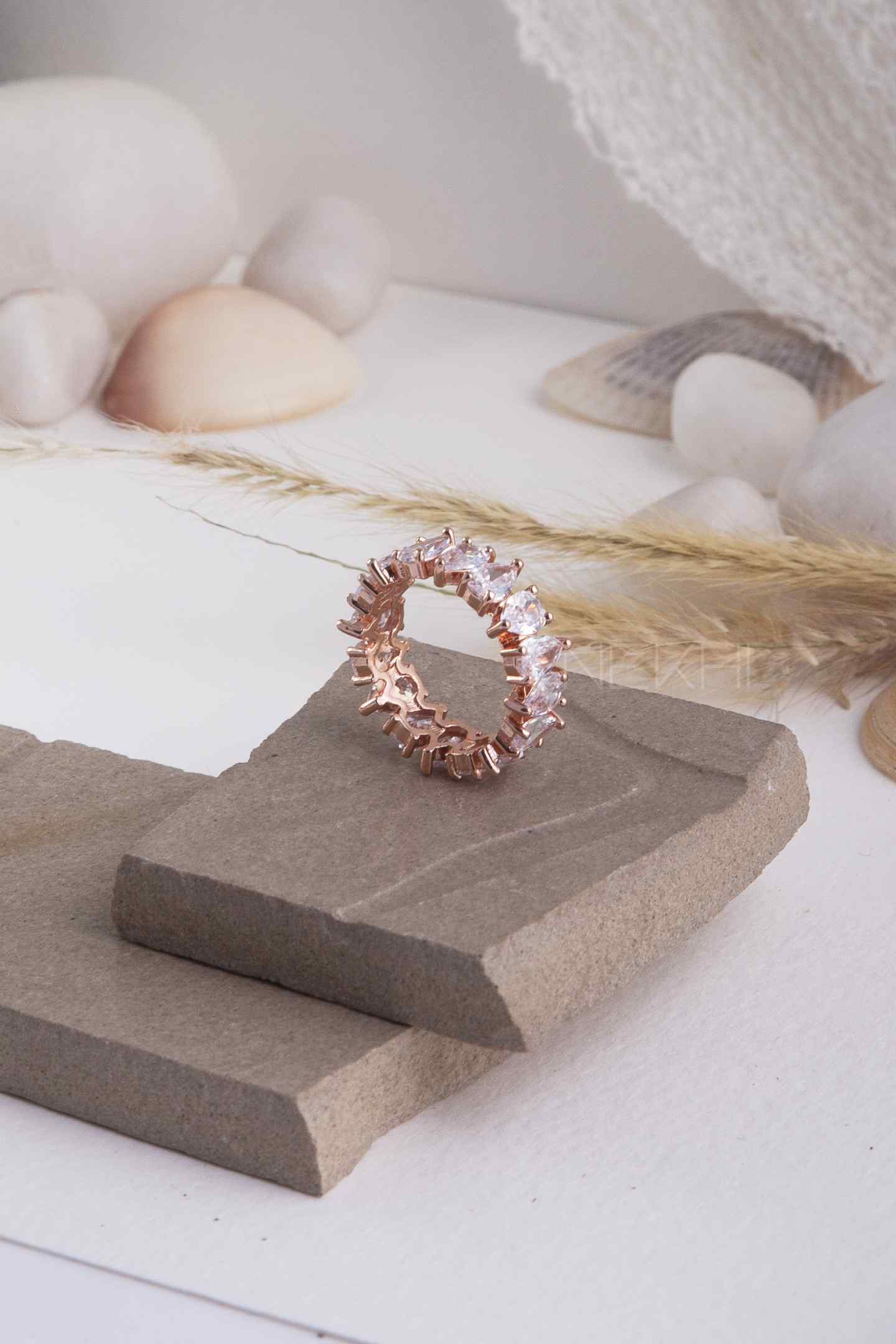 Tear Drop Cocktail ring
