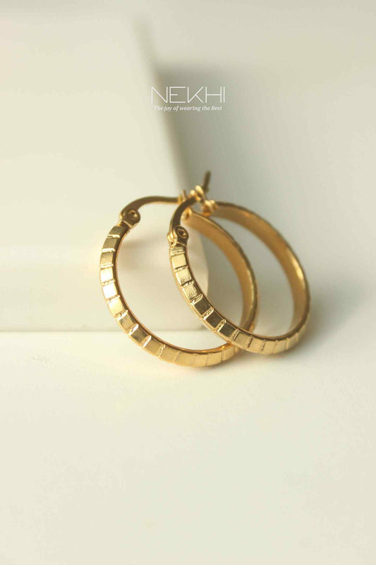 UNIQUE GOLD HOOPS