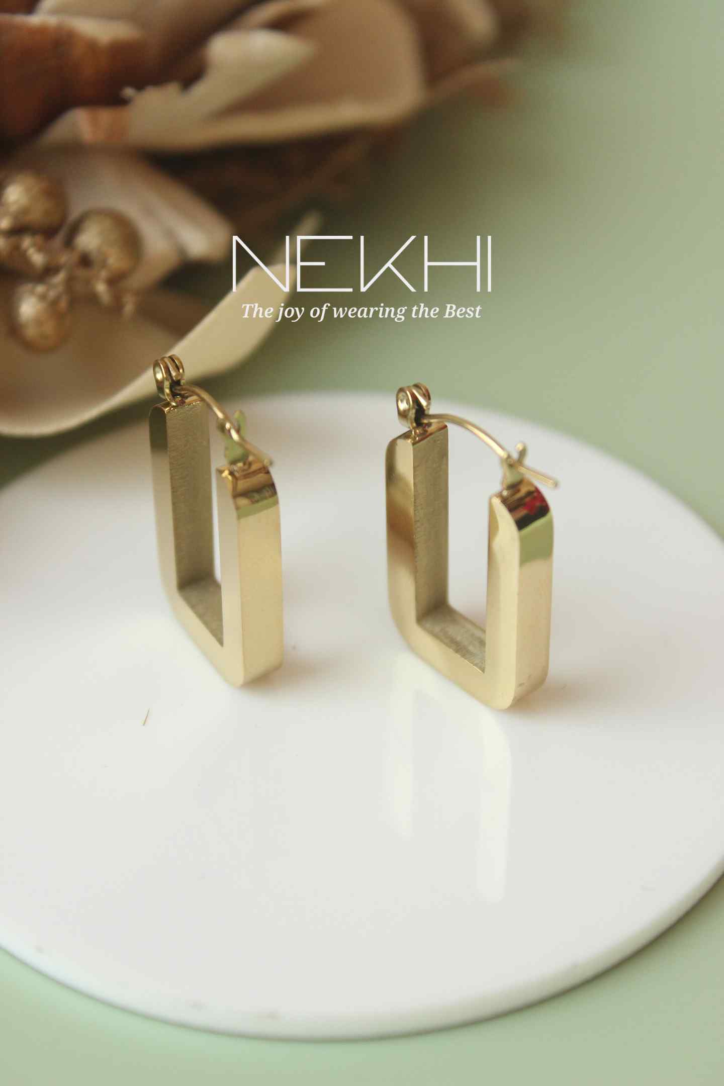 Bold rectangle hoops