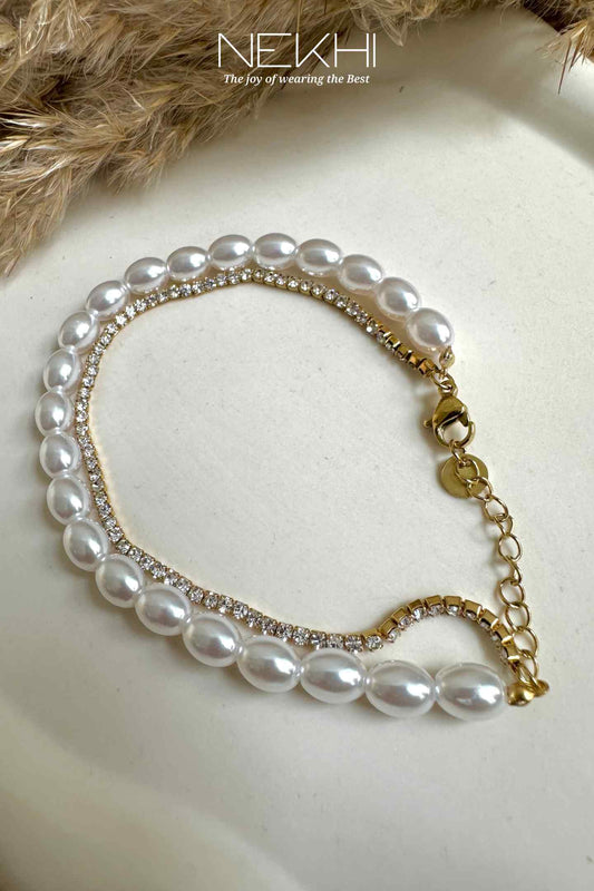 Pearly Sparkle Charm Bracelet
