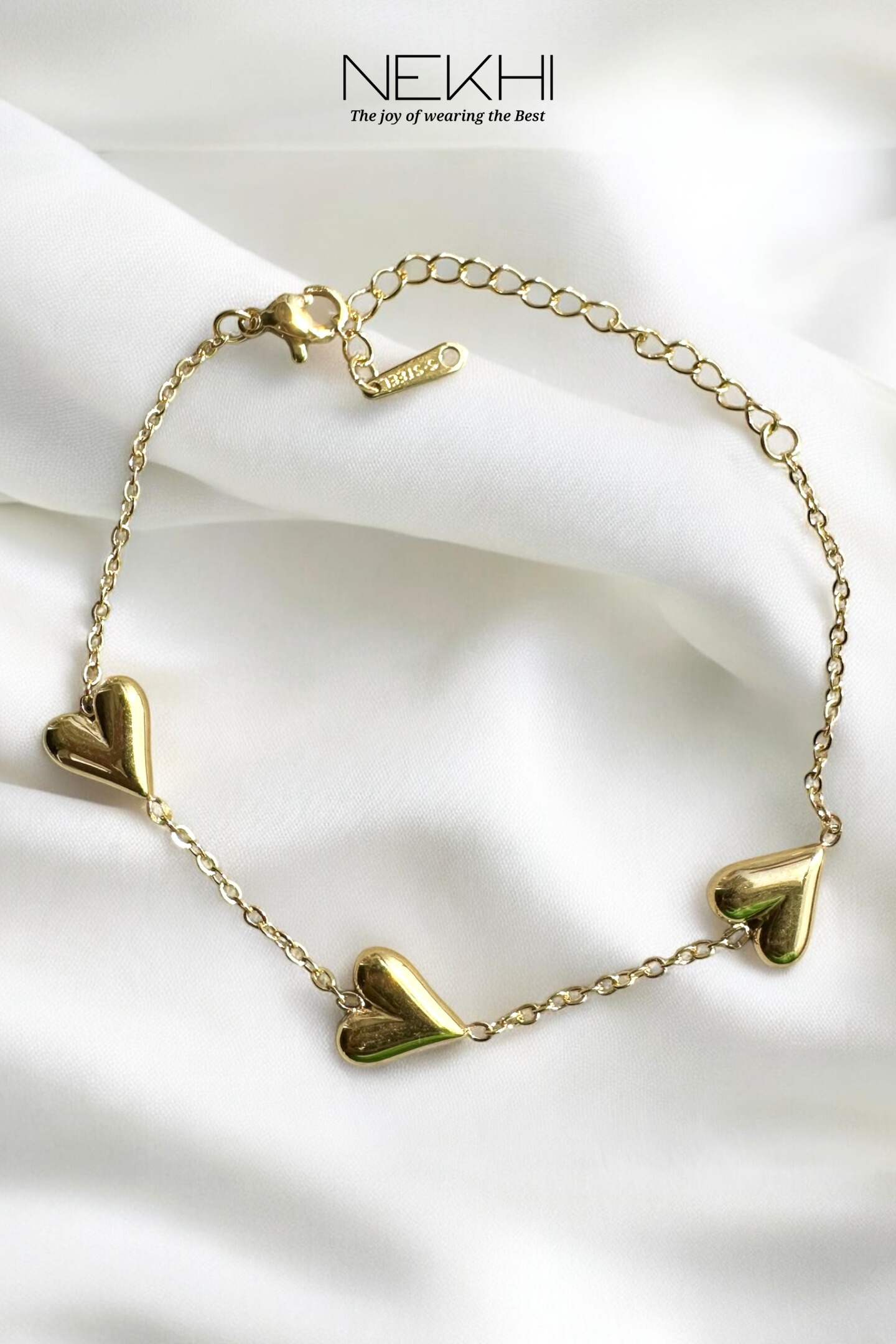 Alice Heart Charm Bracelet