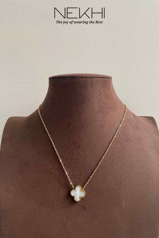 White Clover Dainty Chain