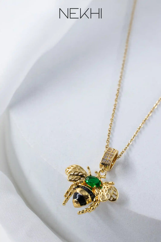BeeLove Necklace