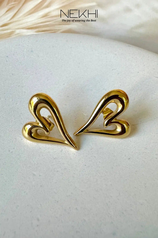 Dreamy Heart Studs