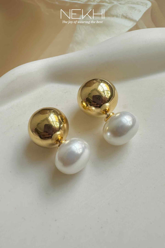 Round Pearl Studs