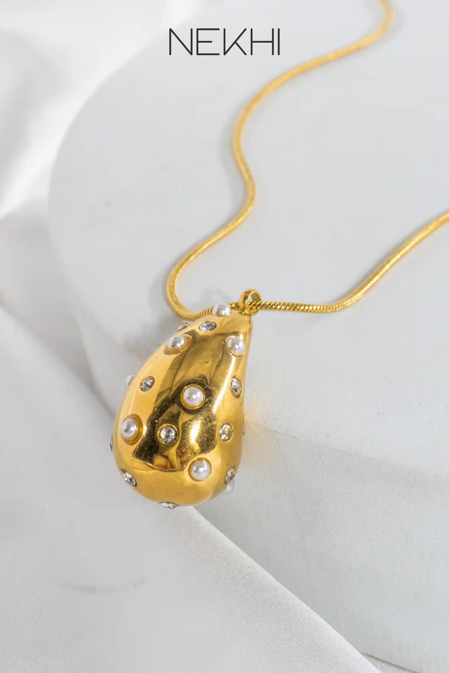 Pearl Bold Drop Chain