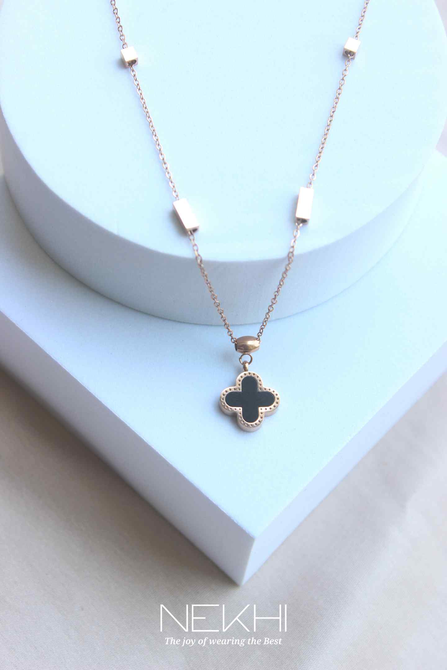 Reverse Style Clover Lucky Chain