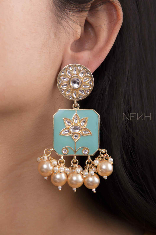 Akarsh Motif Jhumka